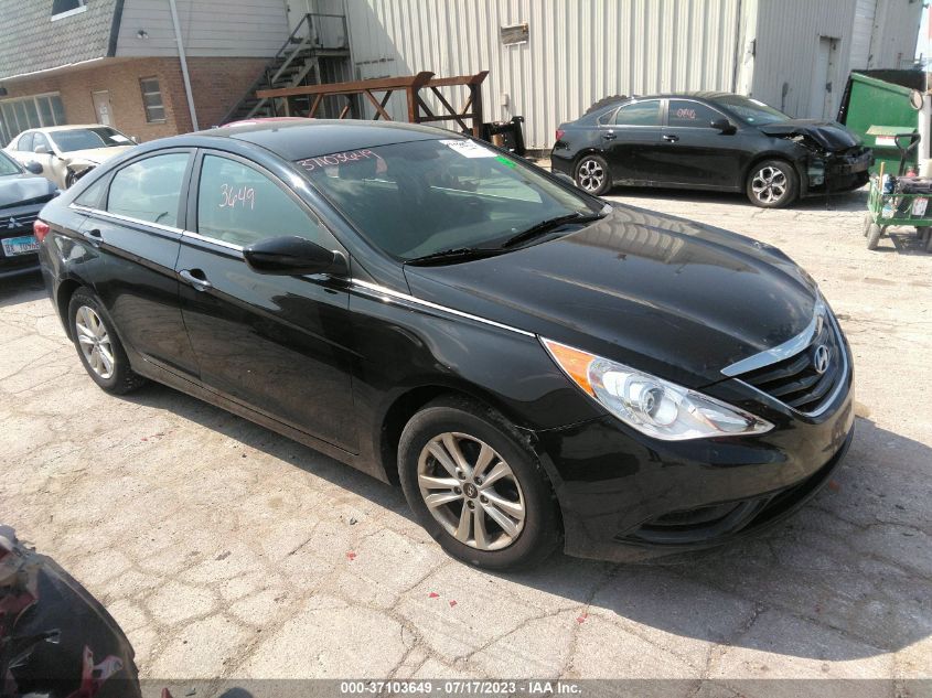 2013 HYUNDAI SONATA GLS