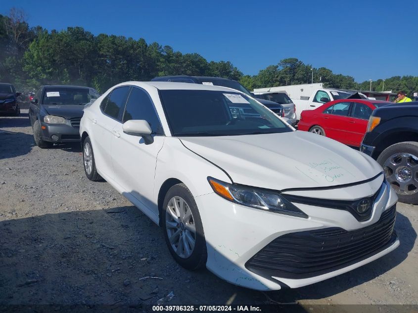 2020 TOYOTA CAMRY LE