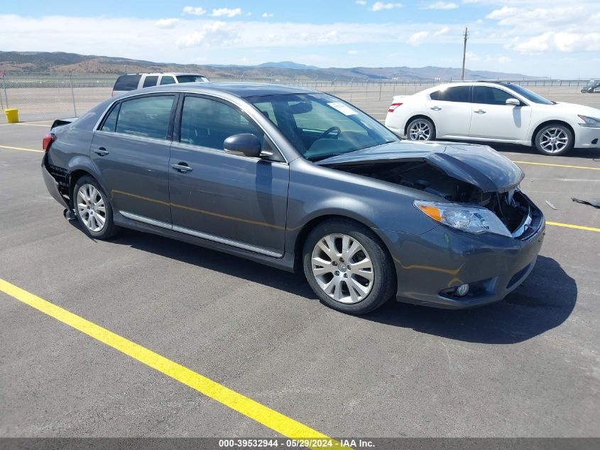 2012 TOYOTA AVALON