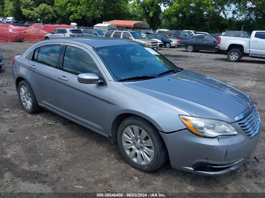 2013 CHRYSLER 200 LX