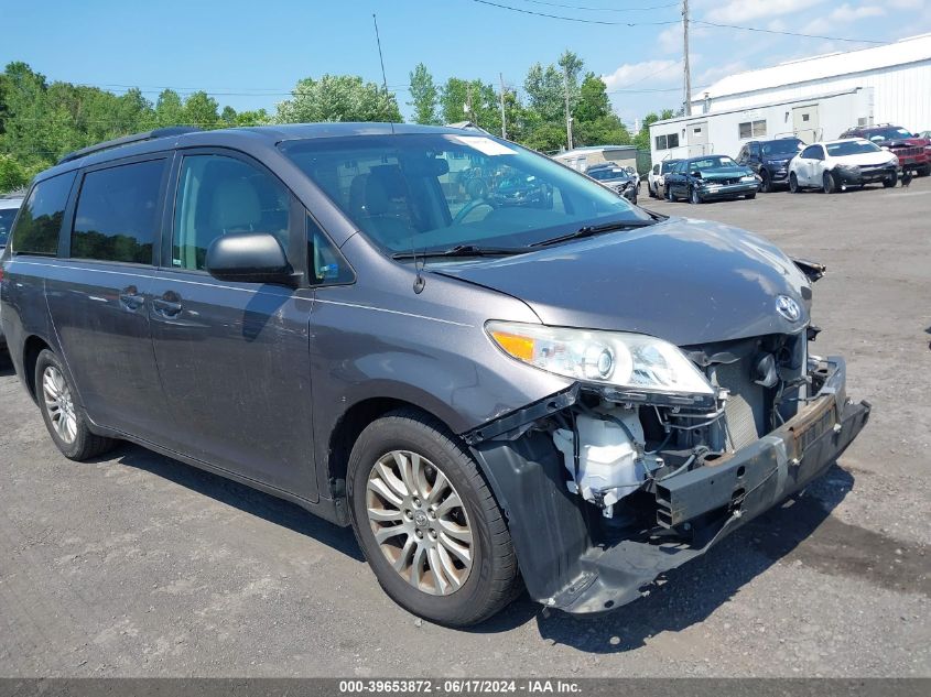 2012 TOYOTA SIENNA XLE V6 8 PASSENGER