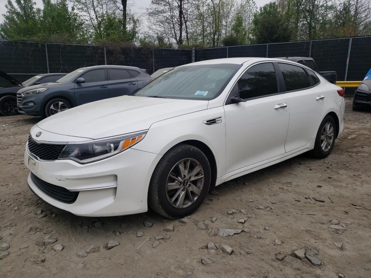 2016 KIA OPTIMA LX