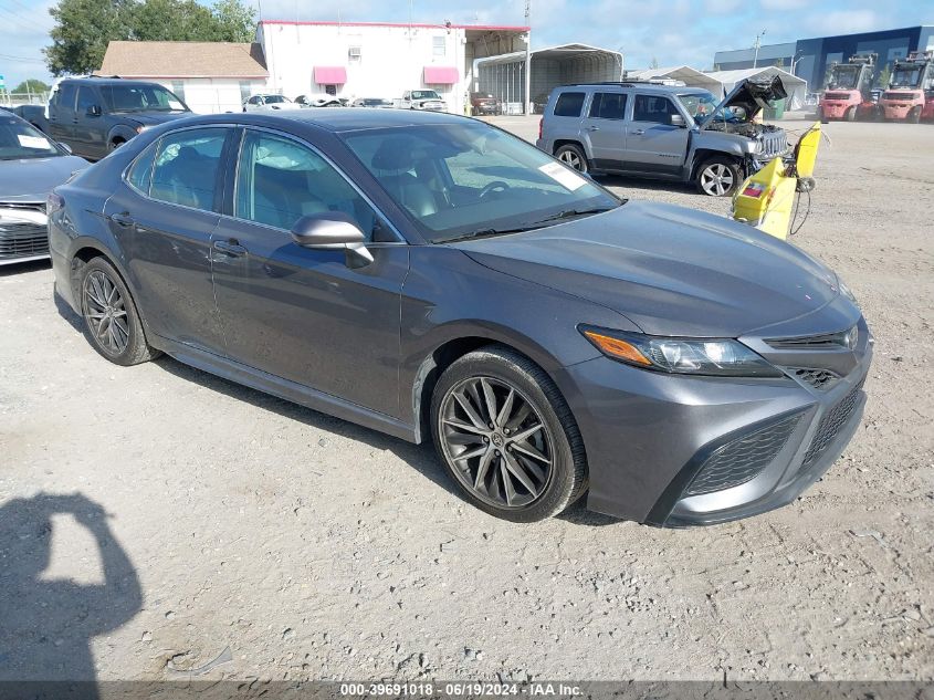 2021 TOYOTA CAMRY SE