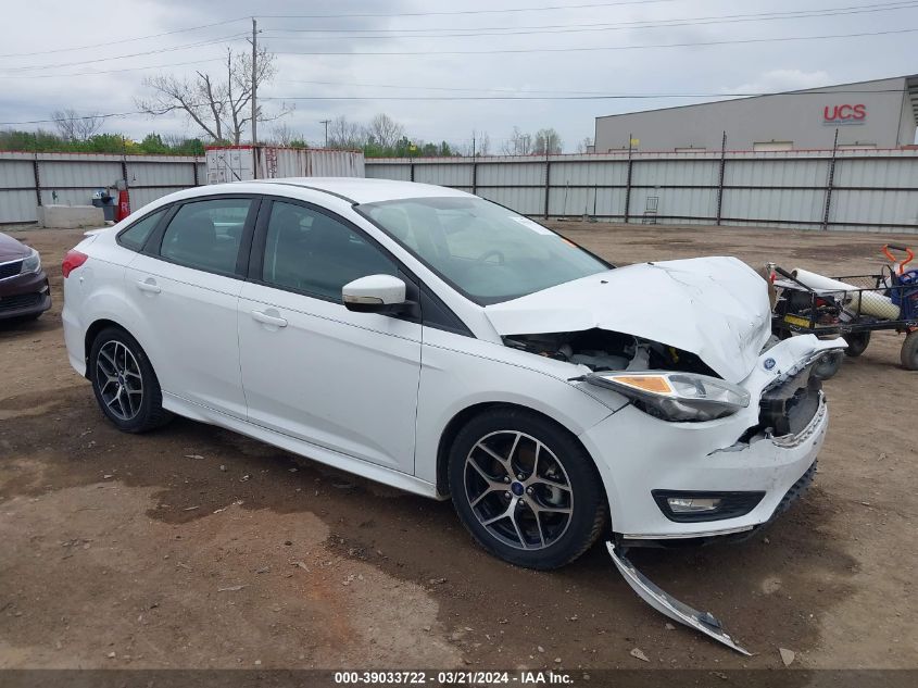 2015 FORD FOCUS SE