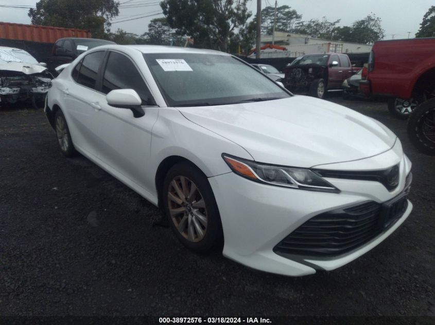 2019 TOYOTA CAMRY LE