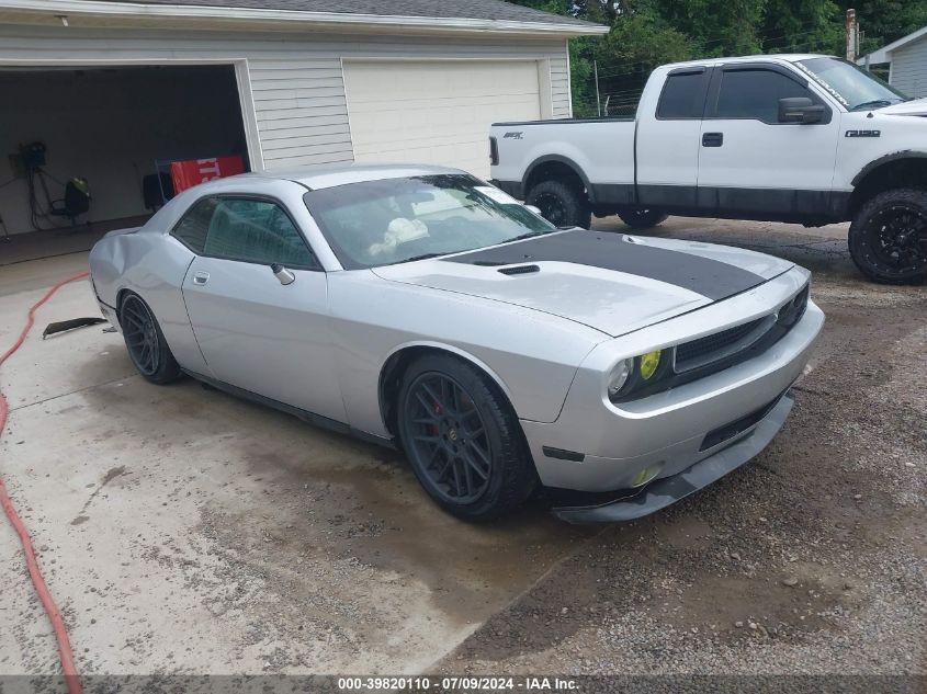 2010 DODGE CHALLENGER SE