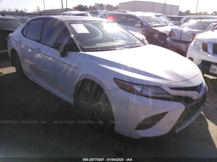 2018 TOYOTA CAMRY XSE