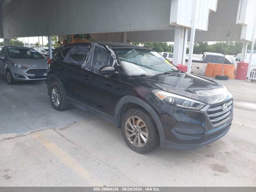 2016 HYUNDAI TUCSON SE