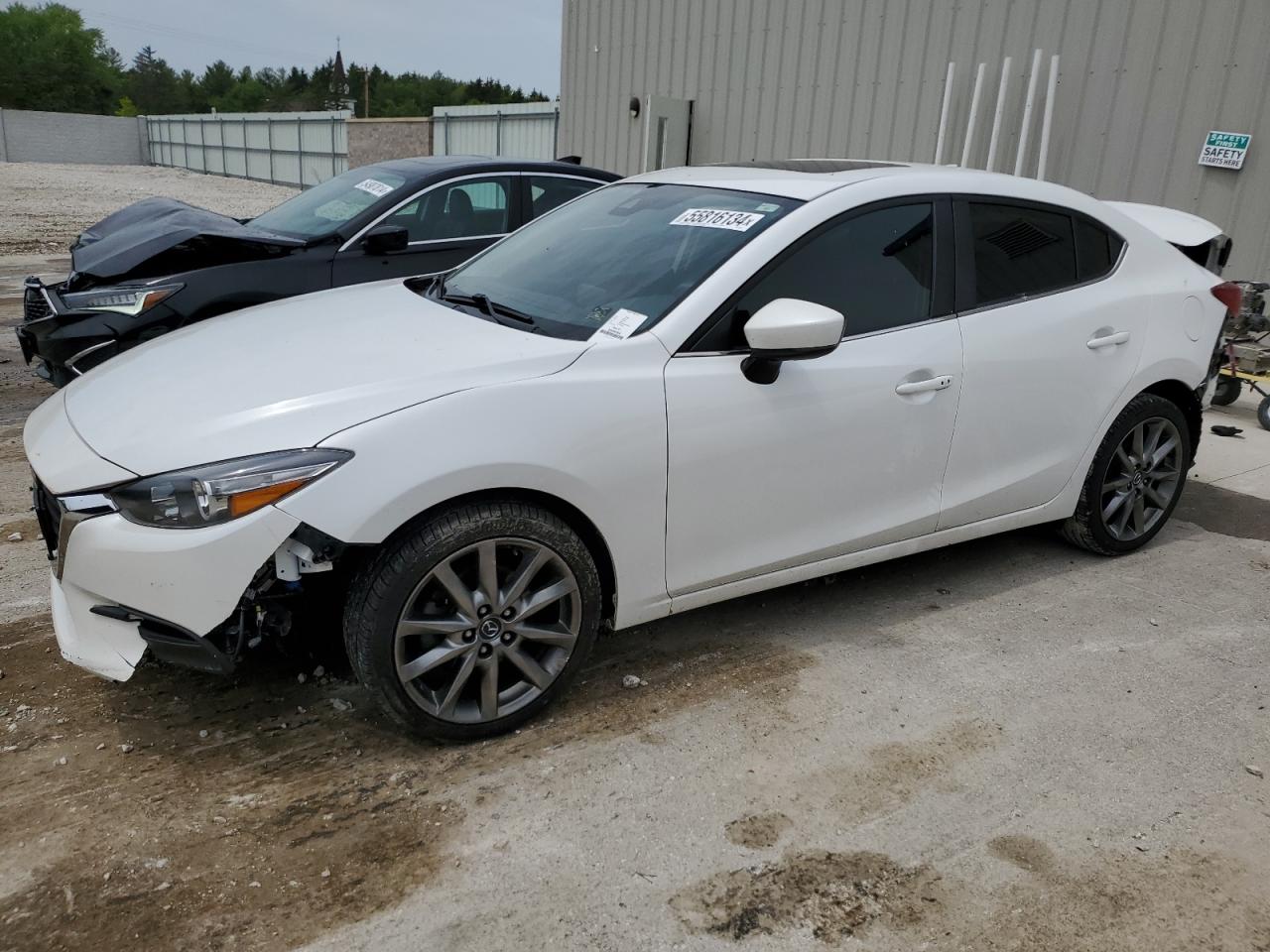 2018 MAZDA 3 TOURING