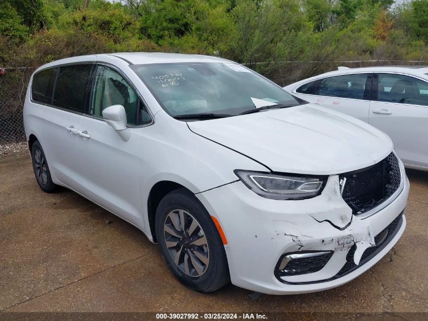 2022 CHRYSLER PACIFICA HYBRID TOURING L