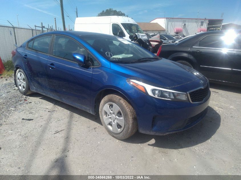 2017 KIA FORTE LX