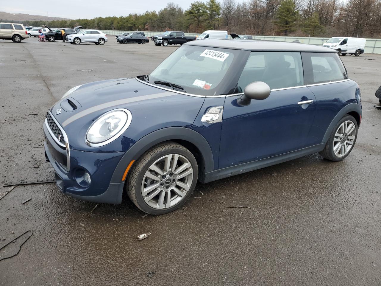 2017 MINI COOPER S