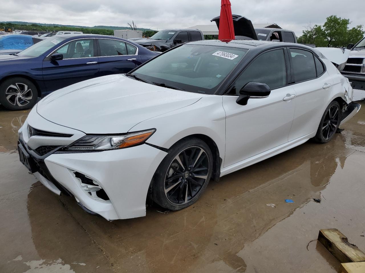 2019 TOYOTA CAMRY XSE