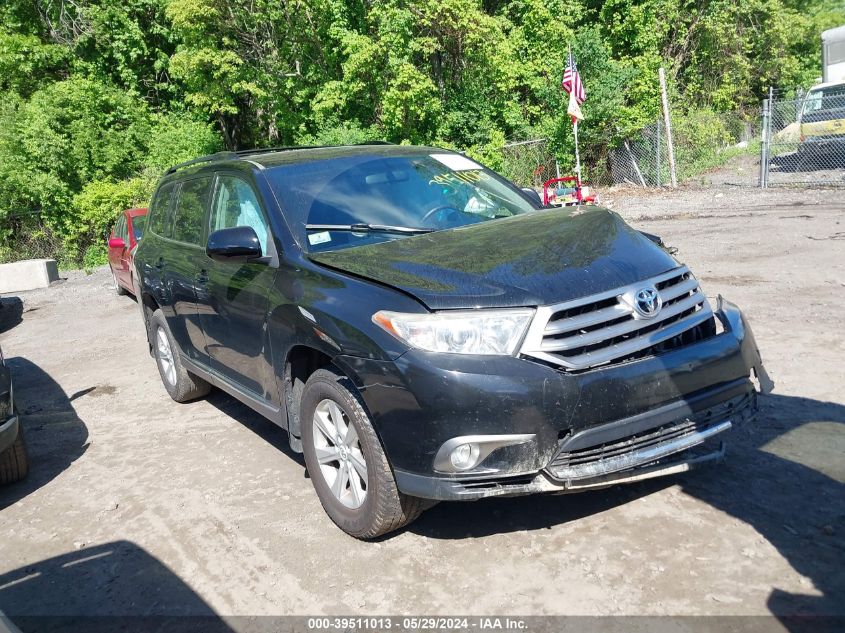 2011 TOYOTA HIGHLANDER BASE V6