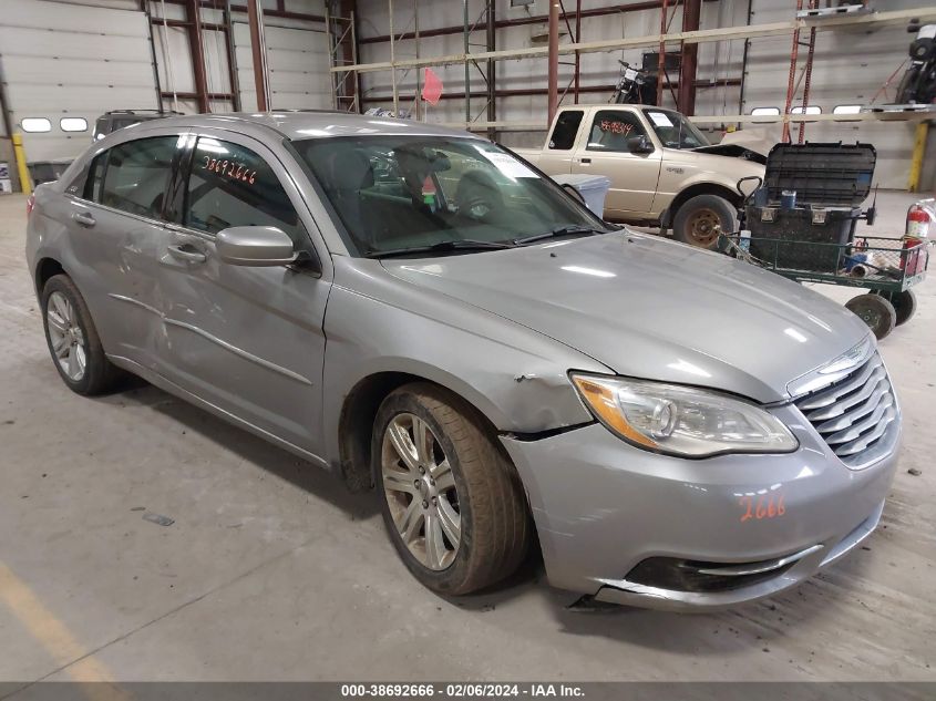 2013 CHRYSLER 200 TOURING