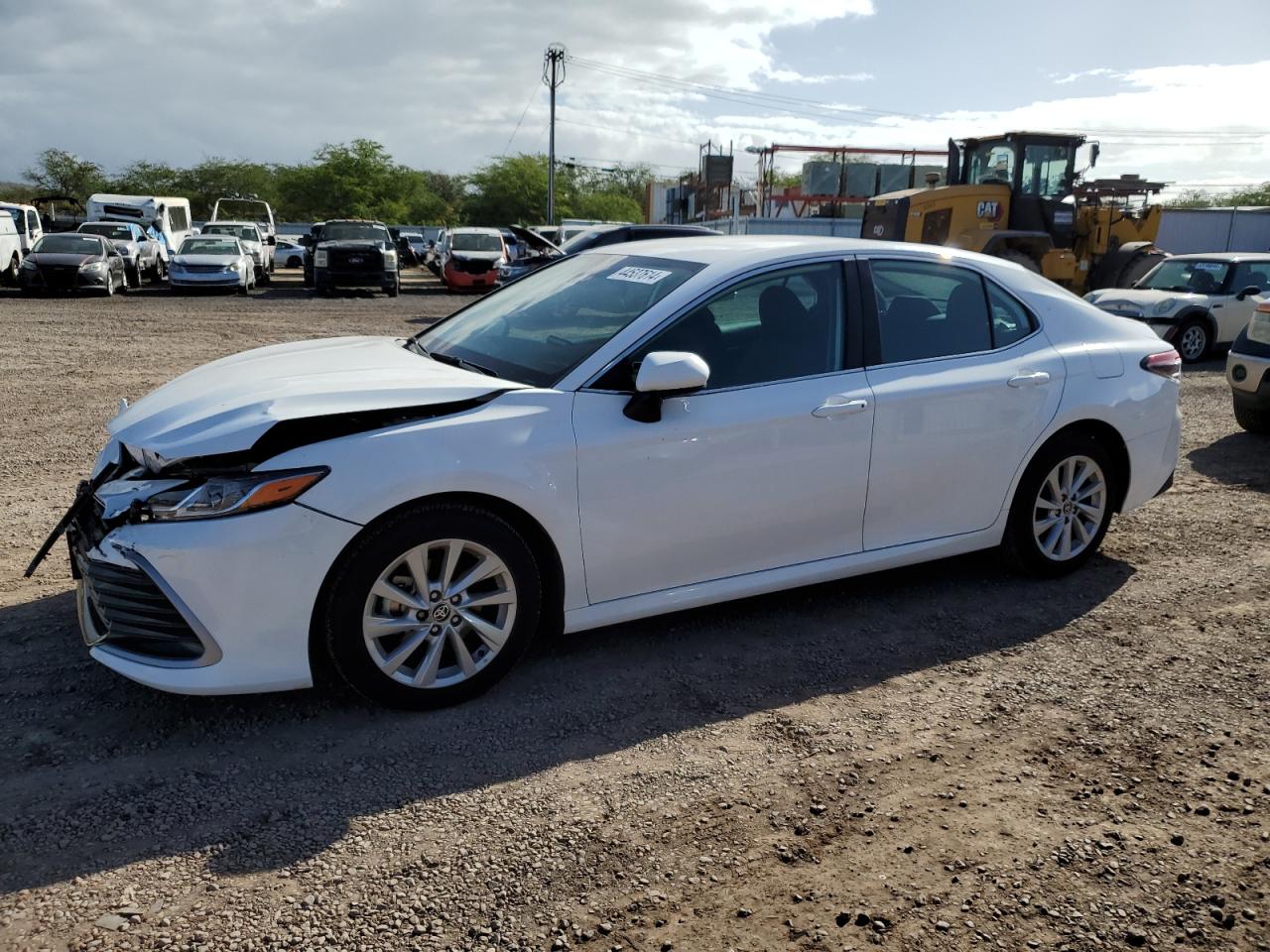 2023 TOYOTA CAMRY LE