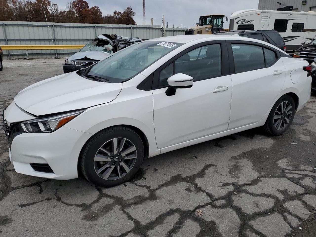 2020 NISSAN VERSA SV