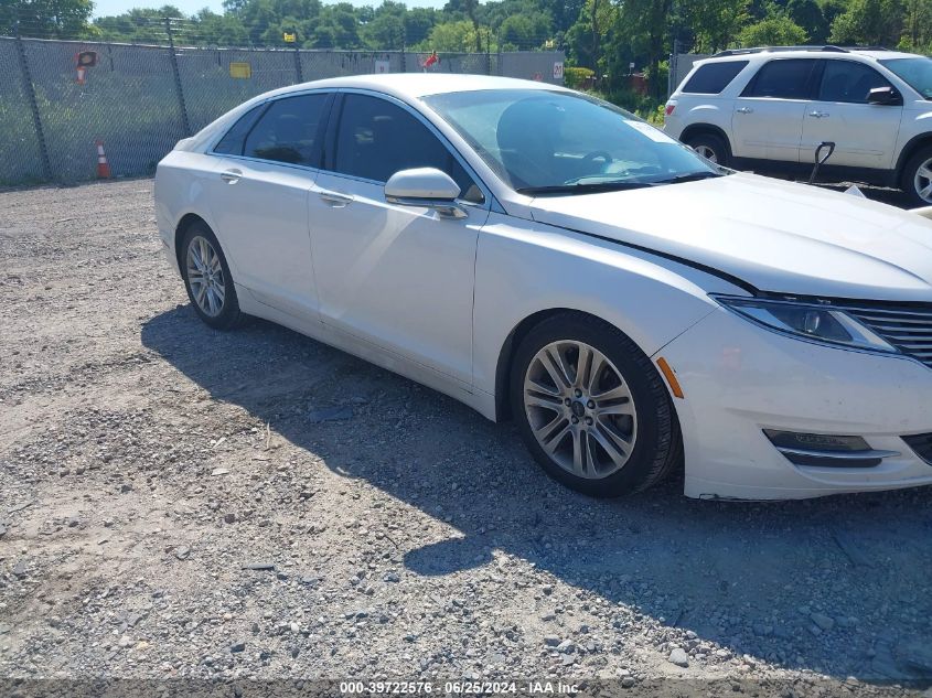 2016 LINCOLN MKZ