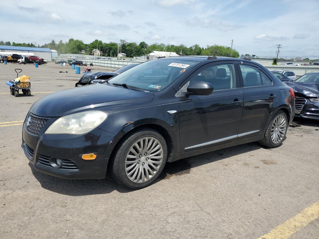 2010 SUZUKI KIZASHI GTS