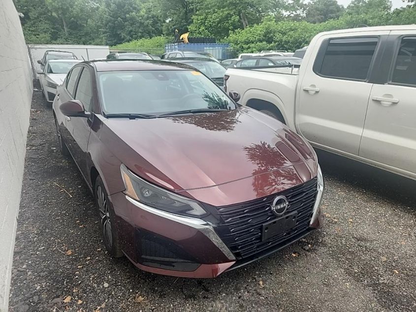 2023 NISSAN ALTIMA SV