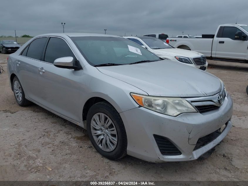 2014 TOYOTA CAMRY LE