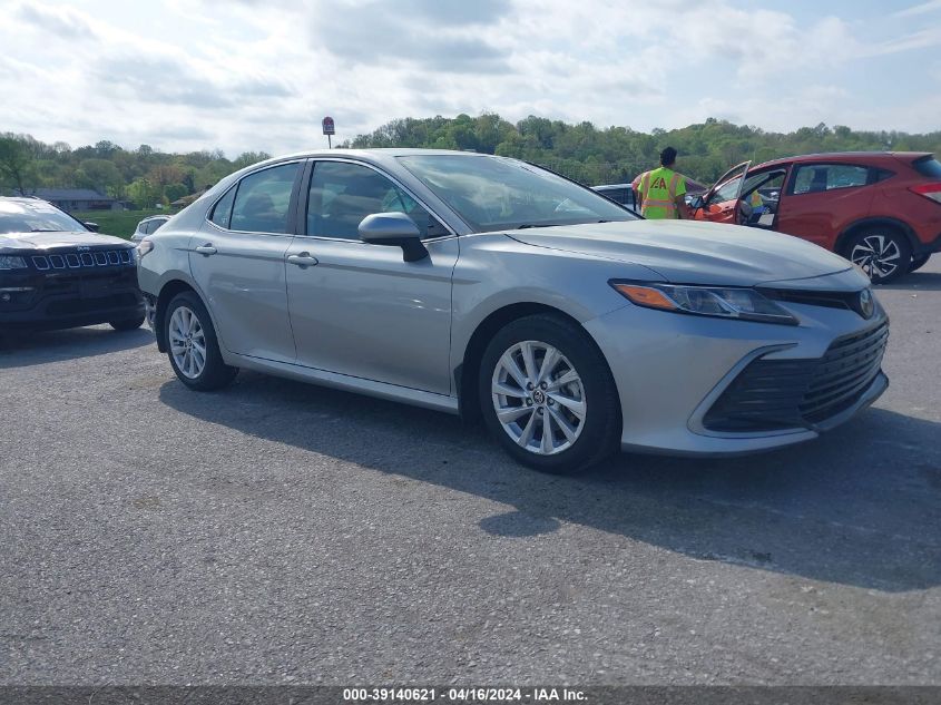 2021 TOYOTA CAMRY LE AWD