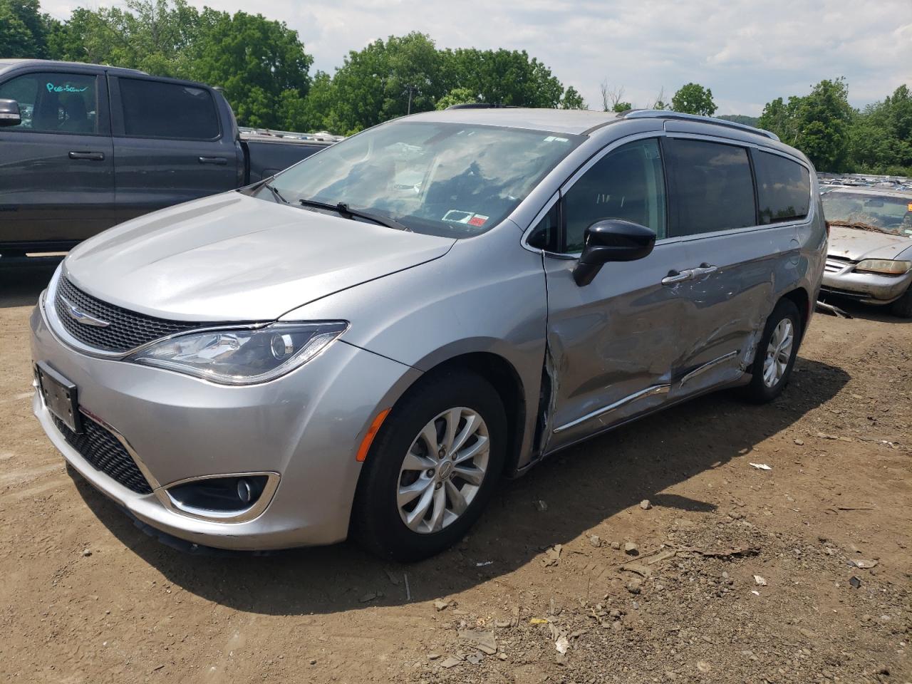 2019 CHRYSLER PACIFICA TOURING L