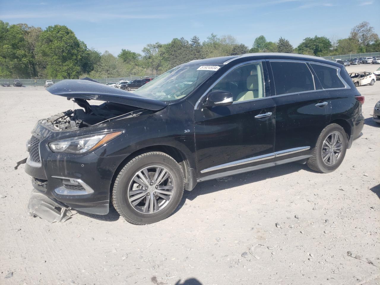 2019 INFINITI QX60 LUXE