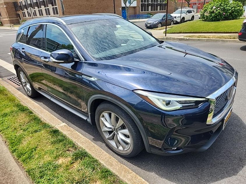 2021 INFINITI QX50 ESSENTIAL