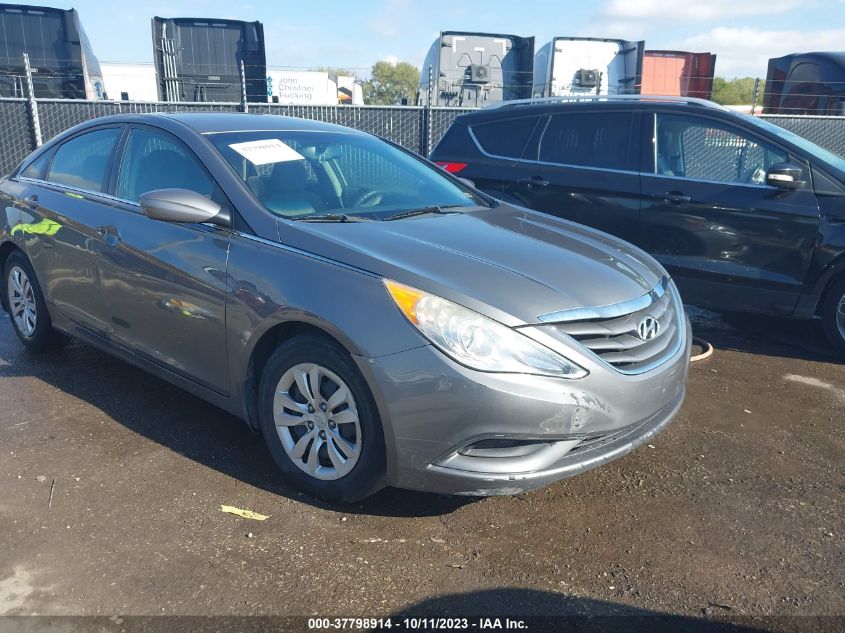 2013 HYUNDAI SONATA GLS