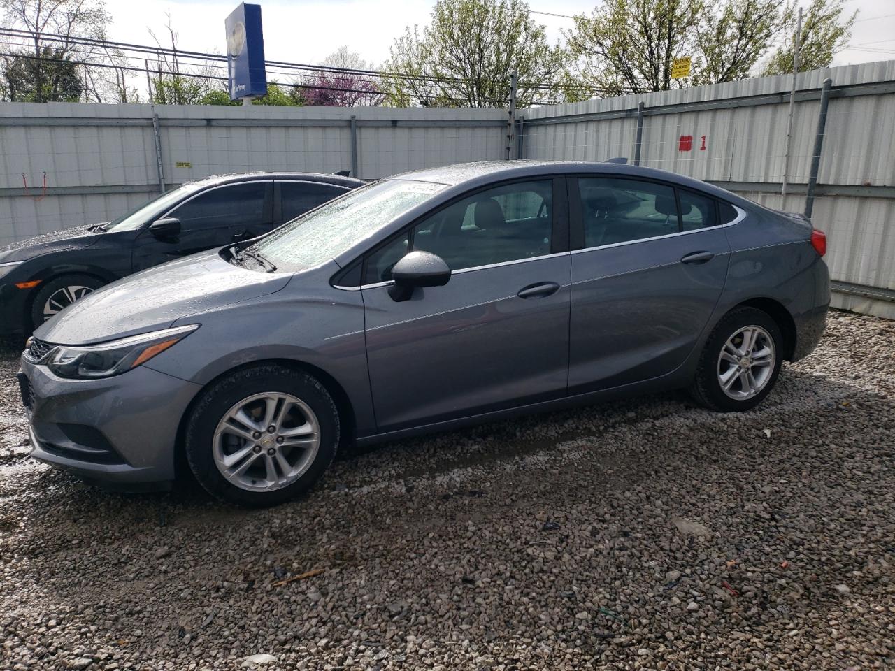 2018 CHEVROLET CRUZE LT