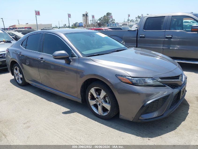 2021 TOYOTA CAMRY SE