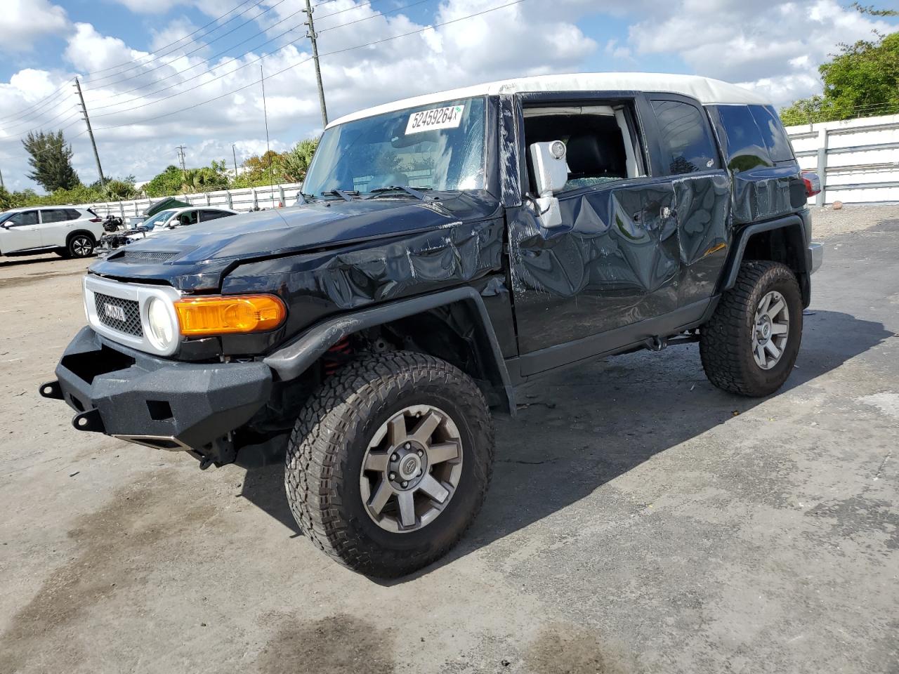 2014 TOYOTA FJ CRUISER