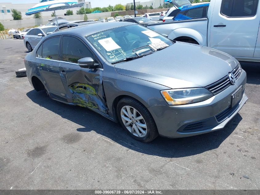 2013 VOLKSWAGEN JETTA 2.5L SE