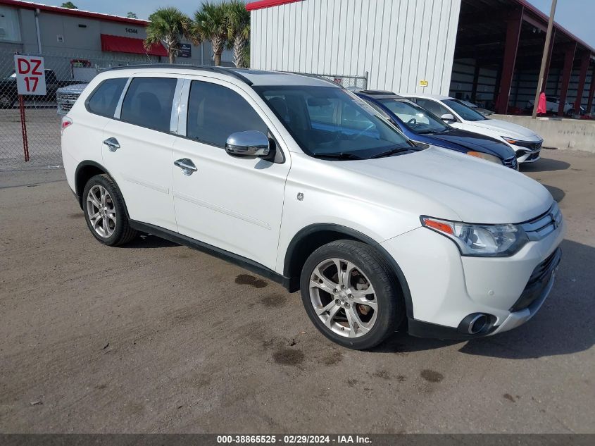 2015 MITSUBISHI OUTLANDER SE