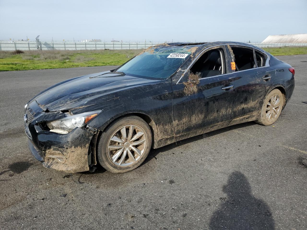 2015 INFINITI Q50 BASE