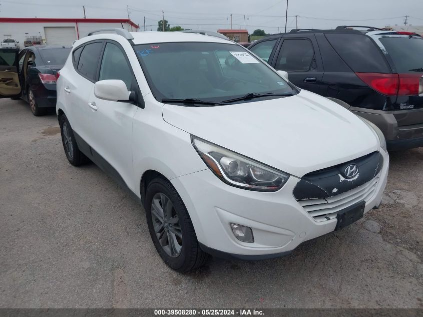 2015 HYUNDAI TUCSON SE