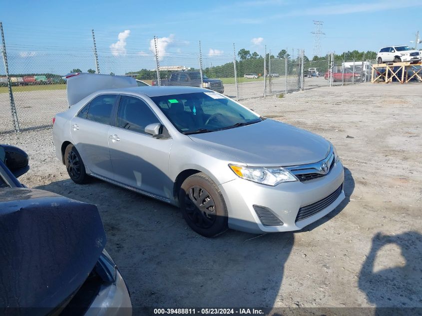 2014 TOYOTA CAMRY LE