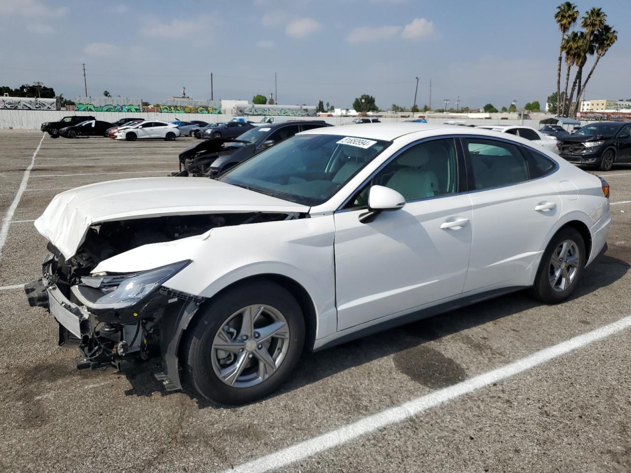 2023 HYUNDAI SONATA SE