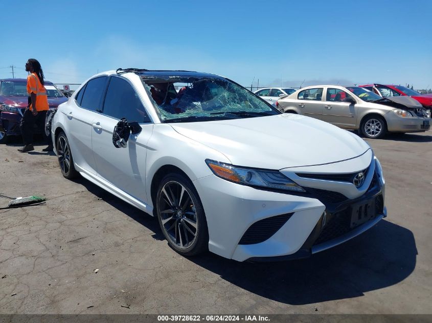 2018 TOYOTA CAMRY XSE