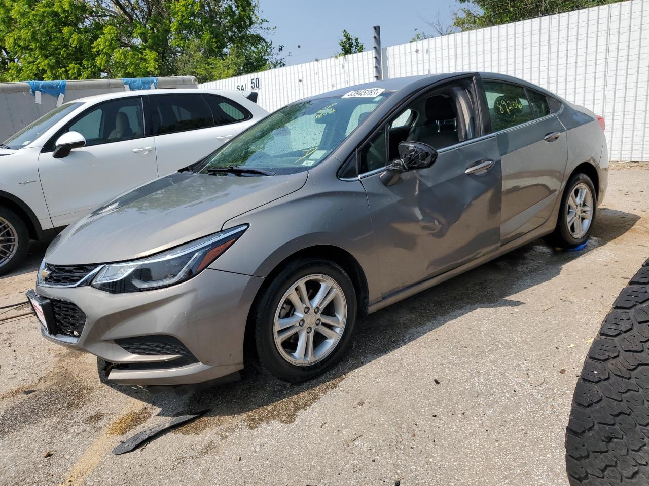 2017 CHEVROLET CRUZE LT