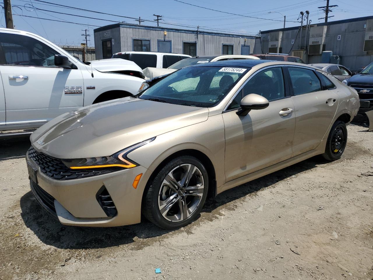 2022 KIA K5 EX