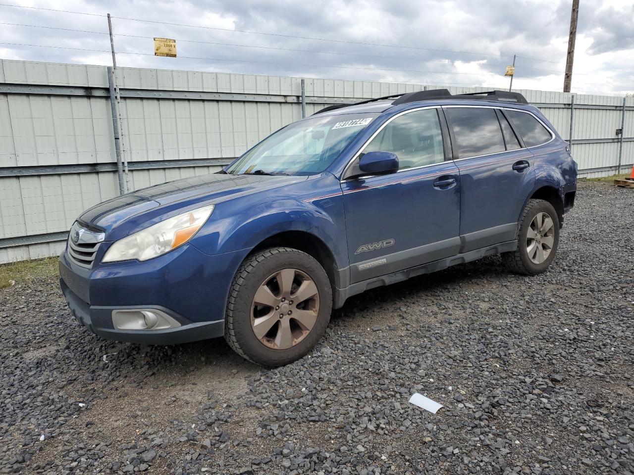 2010 SUBARU OUTBACK 2.5I PREMIUM