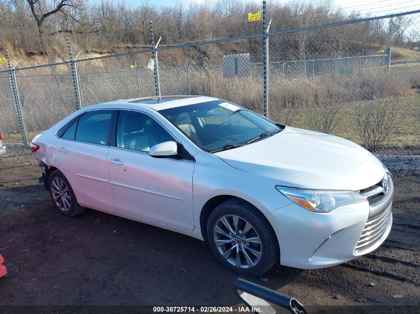 2015 TOYOTA CAMRY XLE