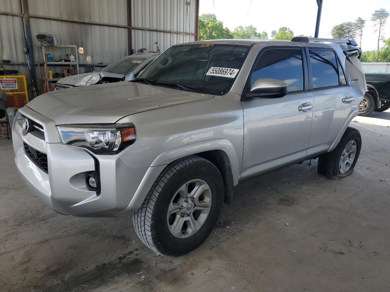 2022 TOYOTA 4RUNNER SR5