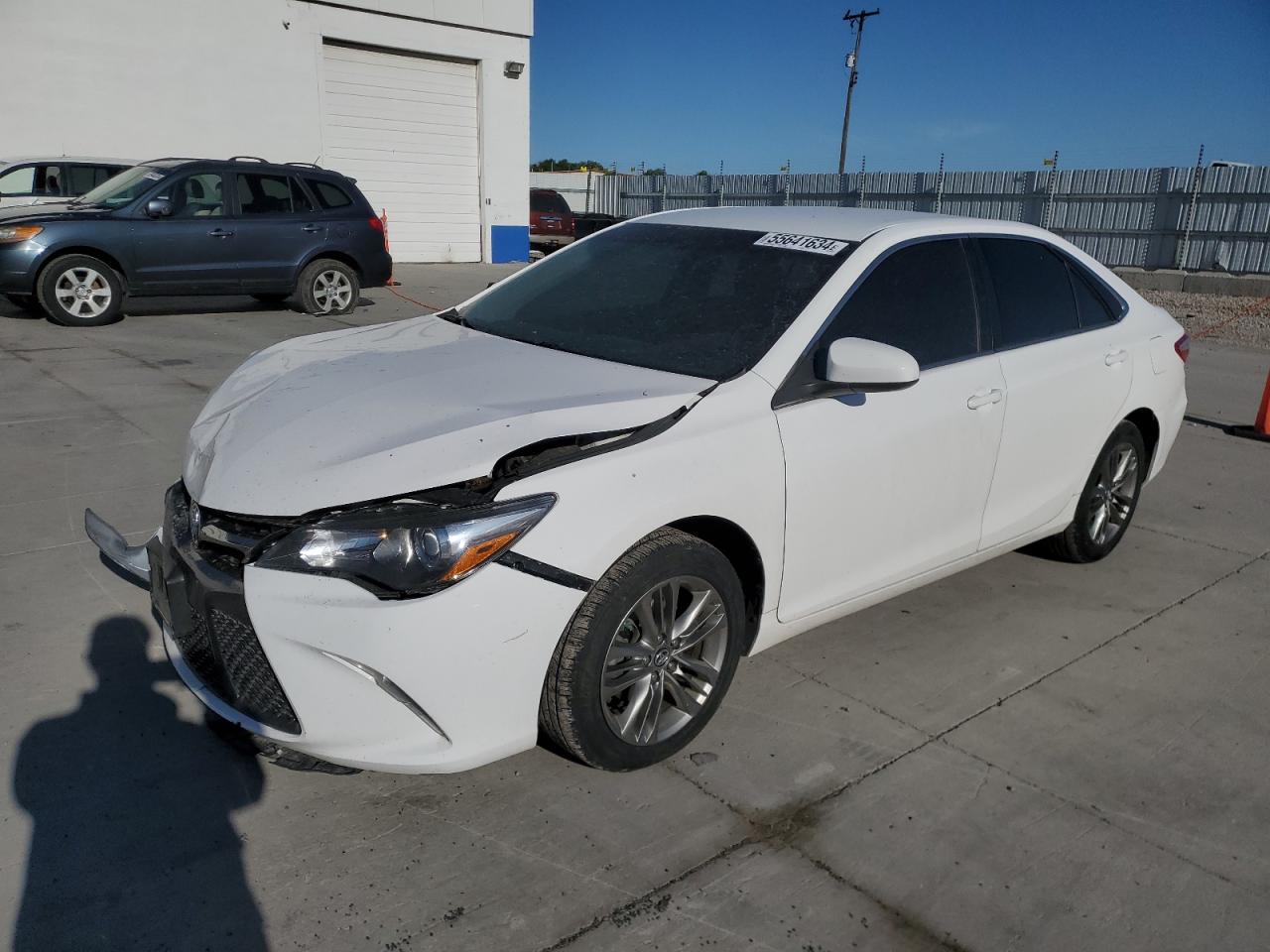 2017 TOYOTA CAMRY LE