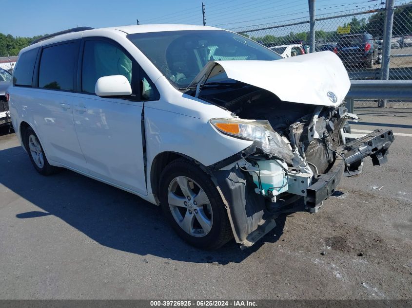 2015 TOYOTA SIENNA LE 8 PASSENGER