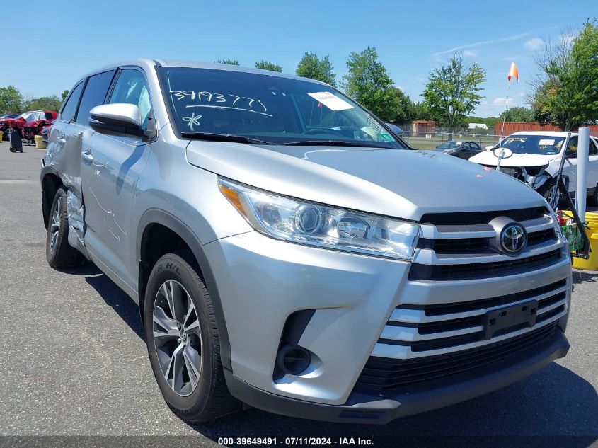 2018 TOYOTA HIGHLANDER LE