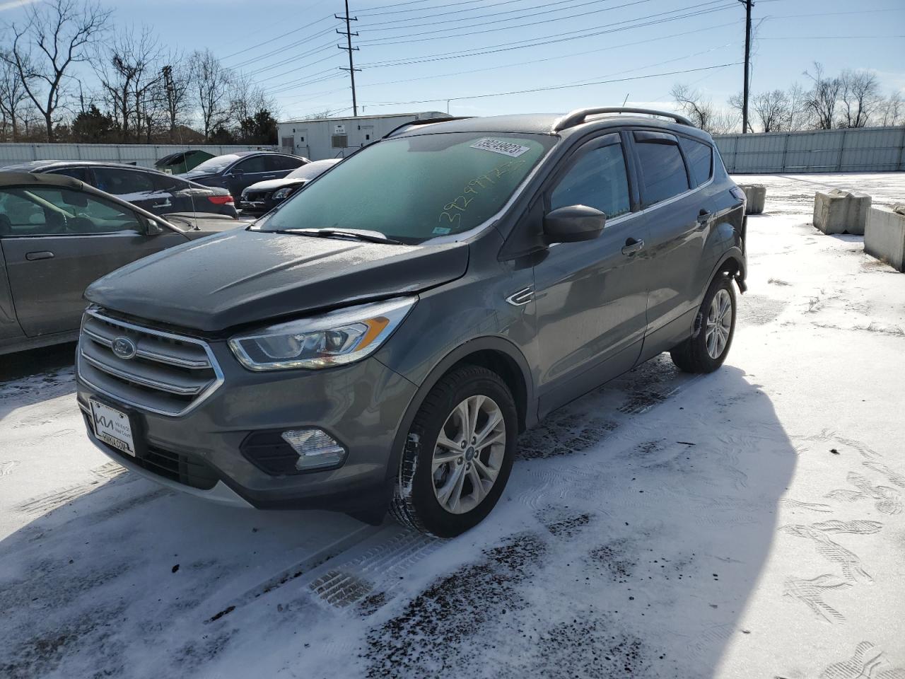 2017 FORD ESCAPE SE