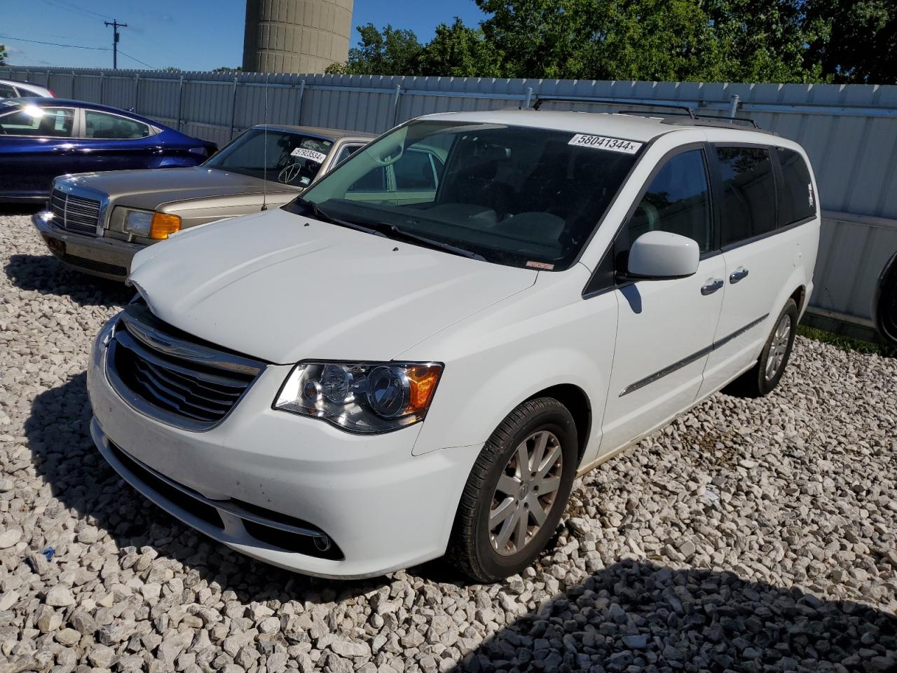 2015 CHRYSLER TOWN & COUNTRY TOURING